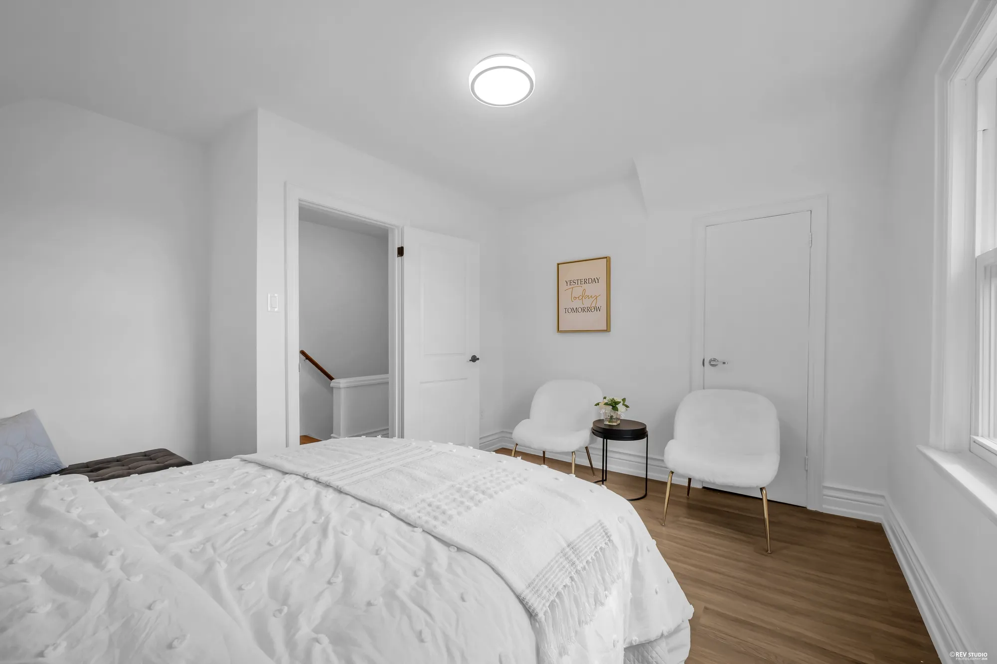 The second upstairs bedroom with the door to the landing open